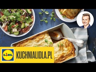 Prawdziwa musaka z grecką sałatką Lefterisa i Karola Okrasy - przepisy Kuchni Lidla