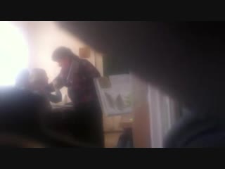 В Тольятти завуч ударила девочку за то, что та рисовала на уроке