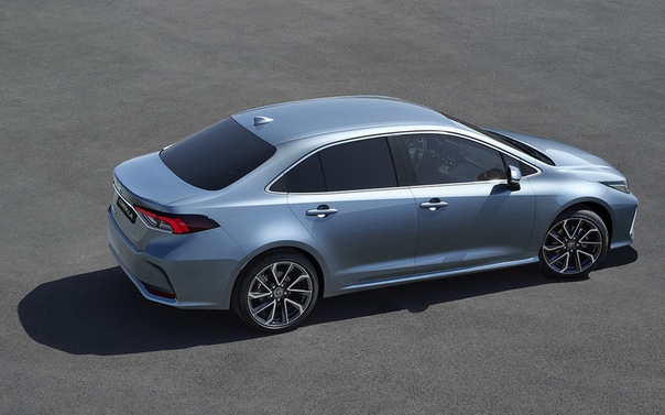 Новая Toyota Corolla: цены и комплектации для России. Седан гольф-класса не только сменил платформу и кардинально поменялся внешне, но и серьезно прибавил в цене.После смены поколений Toyota