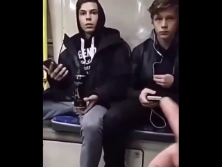 Кавказец наезжает на русских парней