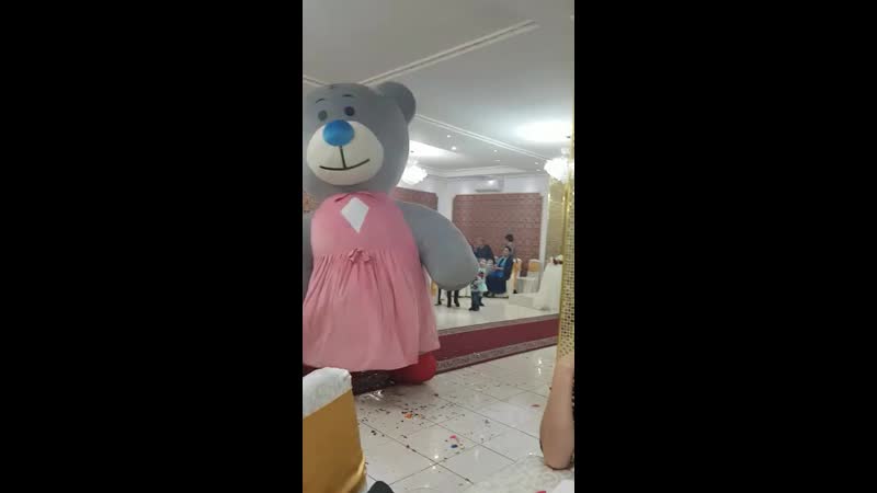 Кәусар бір жас