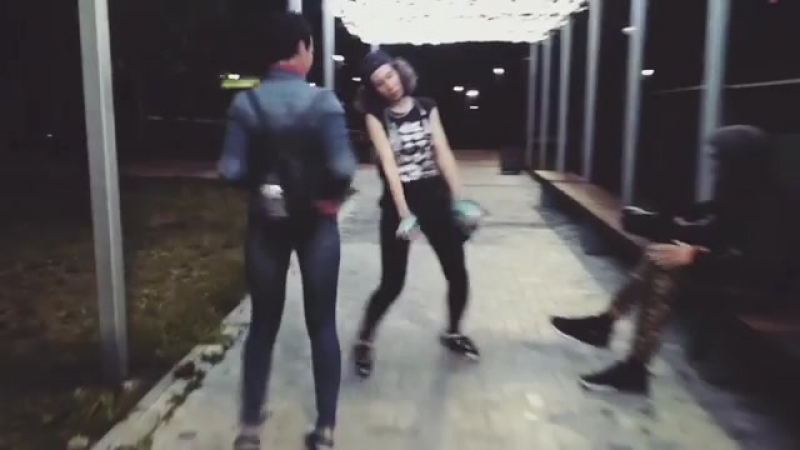 Что, блять, происходит