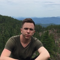 Денис Головизин