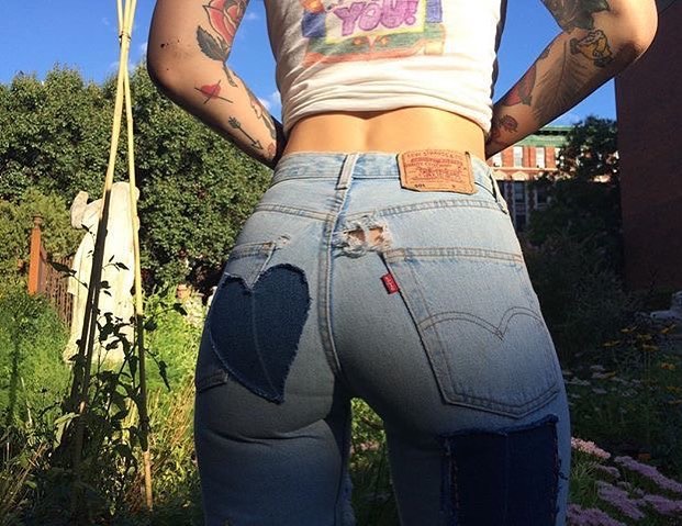 View hd videos tagged montando pene porn