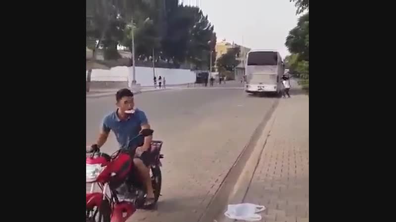 Доброжелатель.