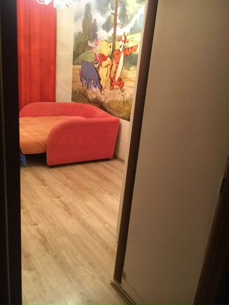 Всем добрый день)<br>Срочносдаём в 2х комнатной квартире комнату для одной девушки за 19.000<br>две сестренки в живут в одной комнате.<br>Ваша комната чистая и уютная <br>метро Полежаевская 5 минут от метро Хорошево, 10 минут от Полежаевской <br>звоните: 89252777438<br> Me - фото Фото: Всем добрый день)<br>Срочносдаём в 2х комнатной квартире комнату для одной девушки за 19.000<br>две сестренки в живут в одной комнате.<br>Ваша комната чистая и уютная <br>метро Полежаевская 5 минут от метро Хорошево, 10 минут от Полежаевской <br>звоните: 89252777438<br> Me