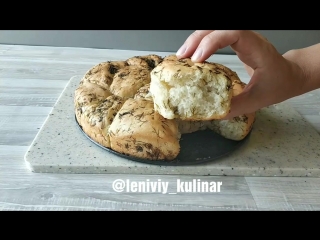 булочки с чесноком и зеленью