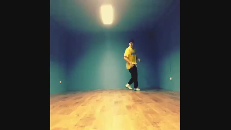 Bboy Master yonn 2000s practice