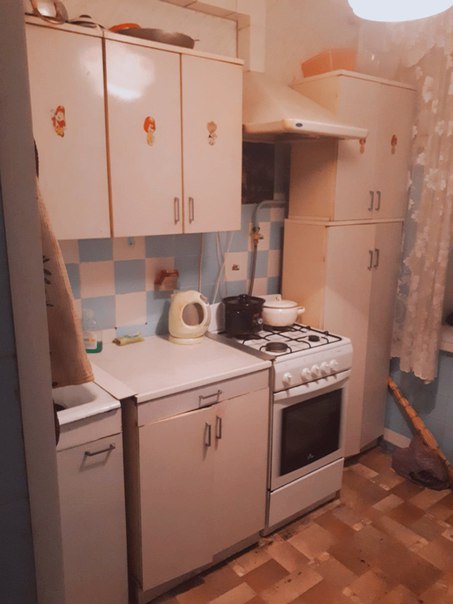 Я ищу девушку или женщину любого возраста, которые хотели бы разделить комнату вместе со мной. кровать очень большая, и мы можем спать спокойно. аренда составляет 16000рублей в месяц, но мы разделить ее и платить по 8000 рублей каждый месяц. квартира хорошо оборудована ванной комнатой, стиральной машиной, кухней, холодильником и балконом. квартира состоит из двух комнат, соединенных друг с другом. в другой комнате живет русская женщина. она очень дружелюбна и имеет собаку. любая женщина любого возраста, которая заинтересована в том, чтобы разделить мою комнату, и мы разделили ренту, напишите мне через мой WhatsApp или мой vk. Я очень хороший футболист и тоже изучаю. вы можете проверить мои фотографии в моем профиле vk. <br>+79691275530<br>Миллионая 11к3<br>Богородское - фото Фото: Я ищу девушку или женщину любого возраста, которые хотели бы разделить комнату вместе со мной. кровать очень большая, и мы можем спать спокойно. аренда составляет 16000рублей в месяц, но мы разделить ее и платить по 8000 рублей каждый месяц. квартира хорошо оборудована ванной комнатой, стиральной машиной, кухней, холодильником и балконом. квартира состоит из двух комнат, соединенных друг с другом. в другой комнате живет русская женщина. она очень дружелюбна и имеет собаку. любая женщина любого возраста, которая заинтересована в том, чтобы разделить мою комнату, и мы разделили ренту, напишите мне через мой WhatsApp или мой vk. Я очень хороший футболист и тоже изучаю. вы можете проверить мои фотографии в моем профиле vk. <br>+79691275530<br>Миллионая 11к3<br>Богородское