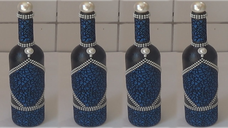 GARRAFA DE VIDRO DECORADA COM LONITA