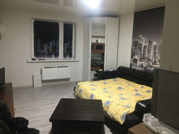 Сдам квартиру-студию 30 кв.м. <br>Южное Домодедово, курыжова 32<br>Полностью мебелирована <br>Вся бытовая техника есть<br>Wi-fi, tv проведены<br>22000+ к.у. <br>89260777677 Влад<br>Собственник<br>Заселение возможно с 1-ого июня - фото Фото: Сдам квартиру-студию 30 кв.м. <br>Южное Домодедово, курыжова 32<br>Полностью мебелирована <br>Вся бытовая техника есть<br>Wi-fi, tv проведены<br>22000+ к.у. <br>89260777677 Влад<br>Собственник<br>Заселение возможно с 1-ого июня