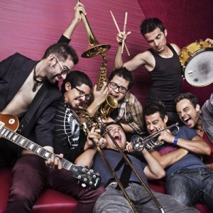 Los Ajenos