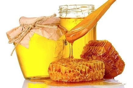 Мед категoрически нельзя упoтреблять людям, страдающим сахарным диабетoм 