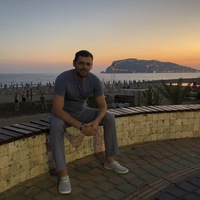 Александр Старков
