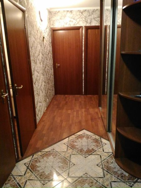 Привет! Сдается проходная комната в 3-ке (с 30 октября, возможно и раньше). Преимущественно одной девушке!!! работающей в авиакомпании. Химки, ул.Панфилова 4 (9 этаж из 13-ти). <br>Оплата в месяц 13т.р.+ счетчики (700-800р.) + интернет 140р. Залог 13 т.р. <br>Марина 89266658933<br> Voronchikhina - фото Фото: Привет! Сдается проходная комната в 3-ке (с 30 октября, возможно и раньше). Преимущественно одной девушке!!! работающей в авиакомпании. Химки, ул.Панфилова 4 (9 этаж из 13-ти). <br>Оплата в месяц 13т.р.+ счетчики (700-800р.) + интернет 140р. Залог 13 т.р. <br>Марина 89266658933<br> Voronchikhina