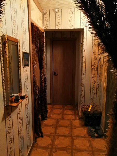 Сдаю комнату в двухкомнатной квартире (с балконом). Пересечение пр. Кирова/ул. Стара-Загора. В комнате: шкаф, телевизор, кофейный столик, компьютерный стол, стул, 2 дивана (один из них новый, раскладной), кресло (раскладное). Сан-узел раздельный. На кухне имеется все необходимое.<br>10.000 (ком. усл. уже включены в эту цену) <br>Телефон: 89370635356 - Екатерина. Или в лс. - фото Фото: Сдаю комнату в двухкомнатной квартире (с балконом). Пересечение пр. Кирова/ул. Стара-Загора. В комнате: шкаф, телевизор, кофейный столик, компьютерный стол, стул, 2 дивана (один из них новый, раскладной), кресло (раскладное). Сан-узел раздельный. На кухне имеется все необходимое.<br>10.000 (ком. усл. уже включены в эту цену) <br>Телефон: 89370635356 - Екатерина. Или в лс.