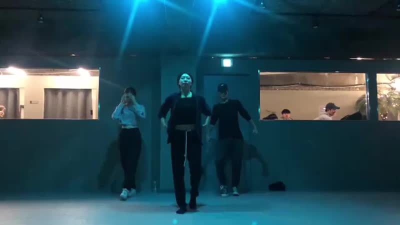 Instagram 1Milion dance studio