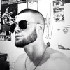 id64738722
