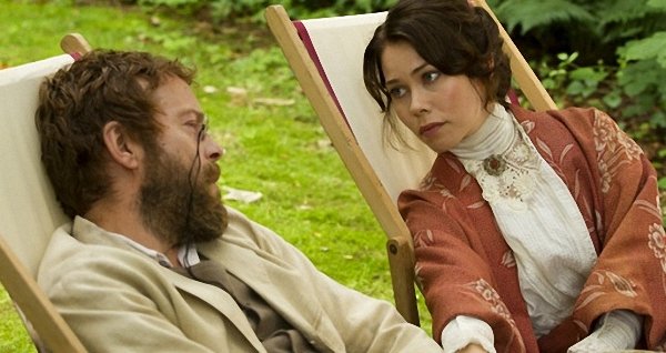 Мари Крёйер / Жена художника / Marie Krøyer (2012) Фильм датского режиссера Билле Аугуста (Bille August), по мотивам биографического романа Анастассии Арнольд «Баллады о Марии» (1999). Мария