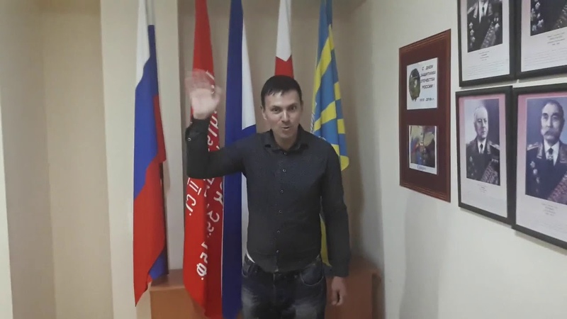 Володя в обществе Привет Оле