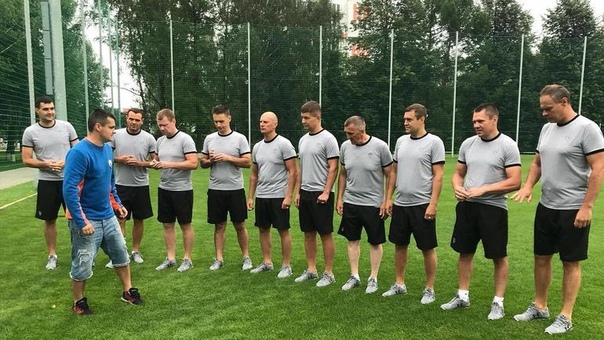 Гранатометчик, браток и партнер Овечкина. Кто они – судьи КХЛ