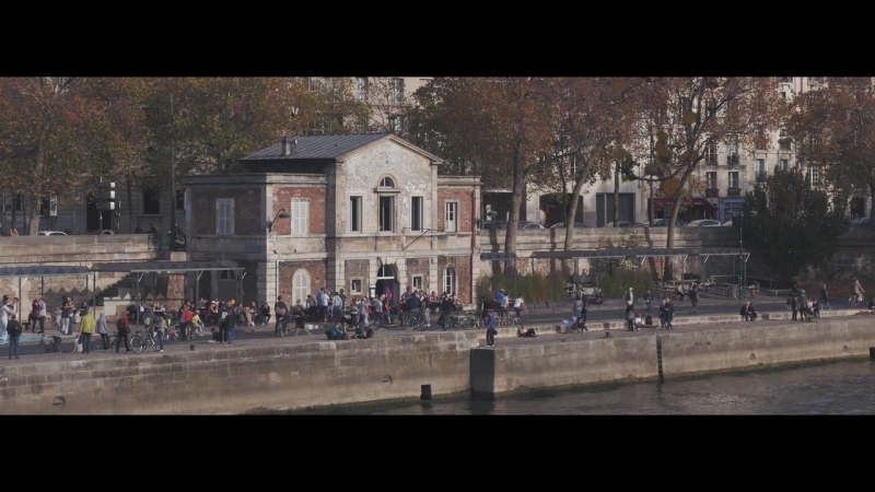 Ile Saint-Louis - Autumn in Paris
