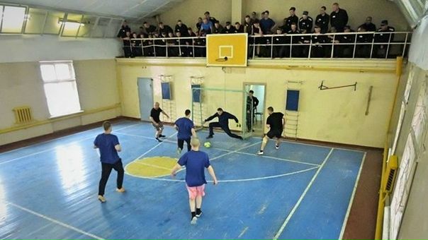 Как Мамаеву и Кокорину тренироваться в тюрьме