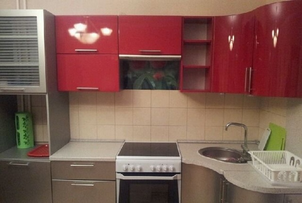м. Нахимовский проспект. <br>Цена 35 000р. <br>Звоните: +79261767768 <br>Сдаю двухкомнатную квартиру в новом жилом комплексе Нахимово. Квартира распашонка, две лоджии. Есть вся необходимая бытовая техника и мебель. Хороший ремонт. Приличные соседи. Тихое место. Въезд на территорию комплекса осуществляется по пропускам. Рассмотрим семью. Домашних животных обсуждаем. Посредникам просьба не беспокоить., Москва, Болотниковская улица, 36к5 - фото Фото: м. Нахимовский проспект. <br>Цена 35 000р. <br>Звоните: +79261767768 <br>Сдаю двухкомнатную квартиру в новом жилом комплексе Нахимово. Квартира распашонка, две лоджии. Есть вся необходимая бытовая техника и мебель. Хороший ремонт. Приличные соседи. Тихое место. Въезд на территорию комплекса осуществляется по пропускам. Рассмотрим семью. Домашних животных обсуждаем. Посредникам просьба не беспокоить., Москва, Болотниковская улица, 36к5