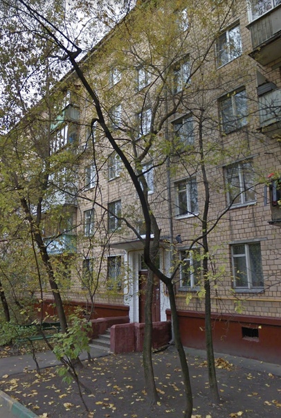 Своих жильцов ищет двухкомнатная квартира в Перово <br> <br>Сдаем на долгий срок(1год и более) двушку 44кв., комнаты раздельные. С/у раздельный. 1 этаж пятиэтажного кирпичного дома. Летом не жарко, зимой тепло. Пешком до метро Перово 10мин. Удобная доступность, зелёный район, во дворе всегда есть парковочные места. Вокруг вся инфраструктура для комфортной жизни. Собственник. <br> <br>К заселению рассматриваем семейную пару(РФ). Преимущество у семьи с ребёнком, учащимся в школе/саду в Перово <br> <br>Цена: 31.000 + счетчики и залог 15.000 <br> <br>Агентам-звоните, только если есть клиент <br> <br>Квартира полностью готова к проживанию уже сегодня <br> <br>Ждем жильцов, пишите в лс или звоните +79636439095 :) - фото Фото: Своих жильцов ищет двухкомнатная квартира в Перово <br> <br>Сдаем на долгий срок(1год и более) двушку 44кв., комнаты раздельные. С/у раздельный. 1 этаж пятиэтажного кирпичного дома. Летом не жарко, зимой тепло. Пешком до метро Перово 10мин. Удобная доступность, зелёный район, во дворе всегда есть парковочные места. Вокруг вся инфраструктура для комфортной жизни. Собственник. <br> <br>К заселению рассматриваем семейную пару(РФ). Преимущество у семьи с ребёнком, учащимся в школе/саду в Перово <br> <br>Цена: 31.000 + счетчики и залог 15.000 <br> <br>Агентам-звоните, только если есть клиент <br> <br>Квартира полностью готова к проживанию уже сегодня <br> <br>Ждем жильцов, пишите в лс или звоните +79636439095 :)