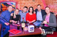 Пока погодка особо нас не радует, нужно провести зажигательную ночь у нас в караоке, спев несколько…