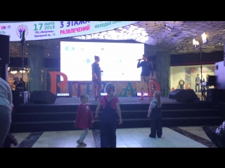 #LAR feat ANA Girls #Пулково # Питерлэнд #Фестиваль молодых семей