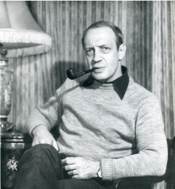 28 июля 1934 года родился кинорежиссер ИЛЬЯ АВЕРБАХ.