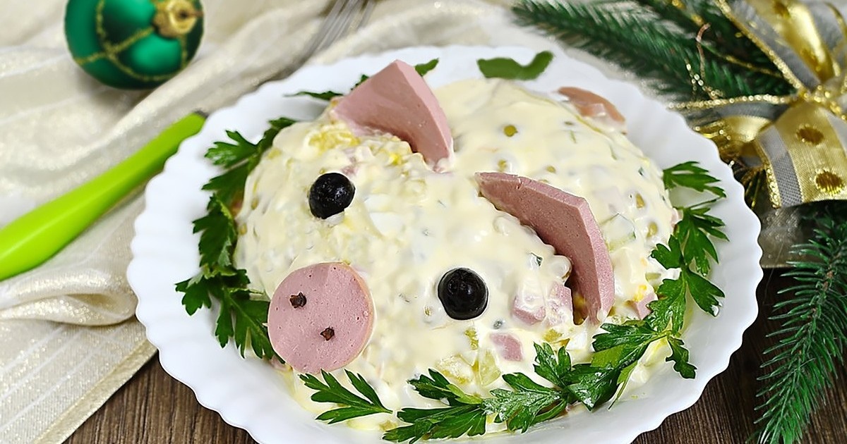 Салаты на Новый год 2019 🐖 лучшие рецепты: что приготовить на праздничный стол