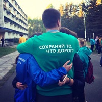 Андрей Николаев