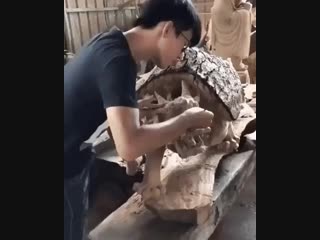 Скульптура из дерева