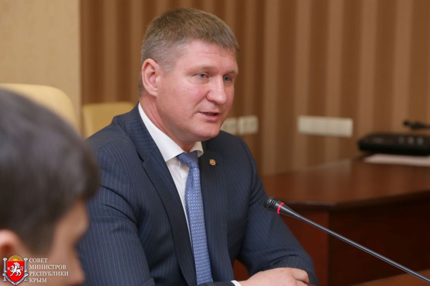 С наболевшими вопросами жители Армянска обратились к Михаилу Шеремету С наболевшими вопросами жители Армянска обратились к Михаилу Шеремету