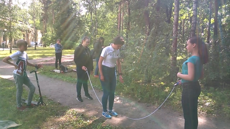 ЛШ АИШ Полите
