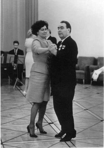60-летие Леонида Брежнева. Танец с дочерью.