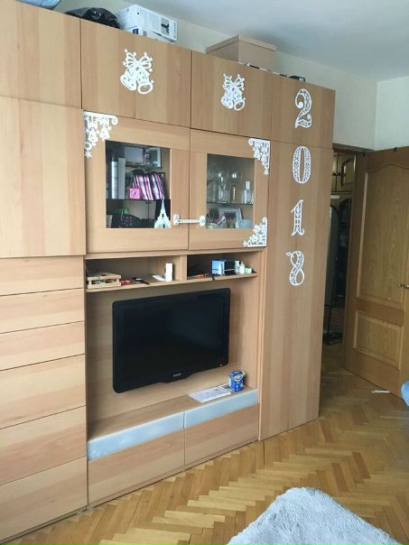 C 10 ноября сдаётся койко-место за 8500 в комнате для девушки до 35 лет на подселение к ещё одной работающей девушки. Комната просторная. В квартире есть всё необходимое для комфортного проживания. <br>Удобная транспортная развязка, остановка прям возле подъезда, до метро Планерная, Речной вокзал 15 мин. <br>В соседней комнате проживает семейная пара. Ищем порядочную, чистоплотную девушку без вредных привычек! Без животных! <br>Все вопросы по телефону - 89153317231<br>Агентов просьба не беспокоить!<br> Бежанян - фото Фото: C 10 ноября сдаётся койко-место за 8500 в комнате для девушки до 35 лет на подселение к ещё одной работающей девушки. Комната просторная. В квартире есть всё необходимое для комфортного проживания. <br>Удобная транспортная развязка, остановка прям возле подъезда, до метро Планерная, Речной вокзал 15 мин. <br>В соседней комнате проживает семейная пара. Ищем порядочную, чистоплотную девушку без вредных привычек! Без животных! <br>Все вопросы по телефону - 89153317231<br>Агентов просьба не беспокоить!<br> Бежанян