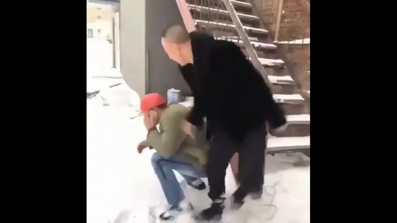 Подъебал