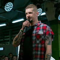 Артем Апачек
