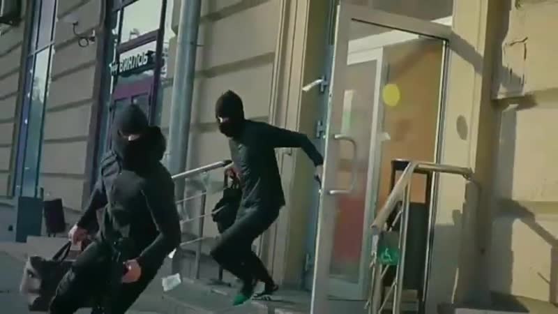 ULTRAVIOLET (720p).mp4