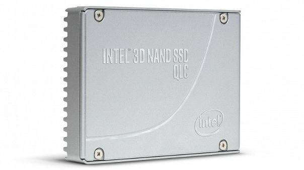 Intel начинает выпуск SSD на базе флэш-памяти QLC NAND 