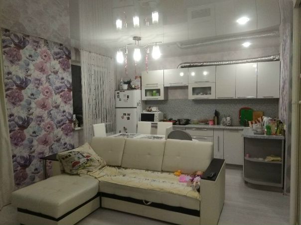 Саморы Машела, 2а, 2 комнатная<br>38000руб<br>89080486923<br><br>Сдаю теплую, светлую, просторную квартиру. Кухня-гостинная25 м кв+ отгороженная большим зеркальным шкафом спальня 10м кв) Вход в спальню, оригинальный-через шкаф!!! установлен парящий потолок. Туалет совмещенный, кафель (вся сантехника новая). Установлены двух тарифные электро счетчики и счетчики на воду. Большая лоджия 8кв м с диваном, летом используется как дополнительная комната . Имеется вся необходимая бытовая техника, мебель, беговая дорожка. У дома развита инфраструктура.<br>#арендаквартирвмоскве#снимуквартиру#сдамквартиру#снимуквартирумосква#сдамквартирумосква#арендаквартир#москвааренда#снятьквартирувмоскве#квартиравмоскве#недвижимостьвмоскве#следуй#следуйзамной#подпишись#девушка#девушки#лайки#лайкивзаимно#селфи#привет#инстаграм#супер#инстаграманит#ремонтквартир#инстамода#мода#универ#университет#москва - фото Фото: Саморы Машела, 2а, 2 комнатная<br>38000руб<br>89080486923<br><br>Сдаю теплую, светлую, просторную квартиру. Кухня-гостинная25 м кв+ отгороженная большим зеркальным шкафом спальня 10м кв) Вход в спальню, оригинальный-через шкаф!!! установлен парящий потолок. Туалет совмещенный, кафель (вся сантехника новая). Установлены двух тарифные электро счетчики и счетчики на воду. Большая лоджия 8кв м с диваном, летом используется как дополнительная комната . Имеется вся необходимая бытовая техника, мебель, беговая дорожка. У дома развита инфраструктура.<br>#арендаквартирвмоскве#снимуквартиру#сдамквартиру#снимуквартирумосква#сдамквартирумосква#арендаквартир#москвааренда#снятьквартирувмоскве#квартиравмоскве#недвижимостьвмоскве#следуй#следуйзамной#подпишись#девушка#девушки#лайки#лайкивзаимно#селфи#привет#инстаграм#супер#инстаграманит#ремонтквартир#инстамода#мода#универ#университет#москва