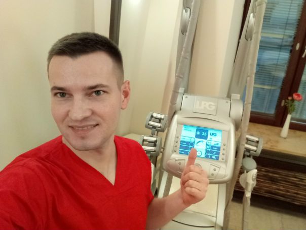 Сниму комнату в 2х комнатной квартире недалеко от метро Царицыно или соседние станции с хорошим ремонтом. С соседом без вредных привычек, который как и я работает, не водит шумных компаний, соблюдает чистоту на кухне.<br><br>О себе: <br>Реабилитолог<br>Без вредных привычек. <br>Предоплата на 1 месяц. Без залога. Своевременность оплаты гарантирую. <br>Посредникам не звонить <br>Звоните в любое время, если обьявление не удалено значит еще актуально.<br>Тел 89257190120<br>Пишите в whatsapp <br>+380665967254<br><br> Смовж - фото Фото: Сниму комнату в 2х комнатной квартире недалеко от метро Царицыно или соседние станции с хорошим ремонтом. С соседом без вредных привычек, который как и я работает, не водит шумных компаний, соблюдает чистоту на кухне.<br><br>О себе: <br>Реабилитолог<br>Без вредных привычек. <br>Предоплата на 1 месяц. Без залога. Своевременность оплаты гарантирую. <br>Посредникам не звонить <br>Звоните в любое время, если обьявление не удалено значит еще актуально.<br>Тел 89257190120<br>Пишите в whatsapp <br>+380665967254<br><br> Смовж