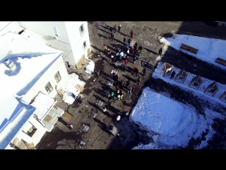 #ТРИГЛАВНЫХСЛОВА - снежный перфоманс Андрея Логвина