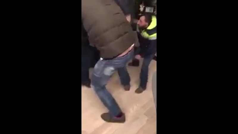 главный драчун😂