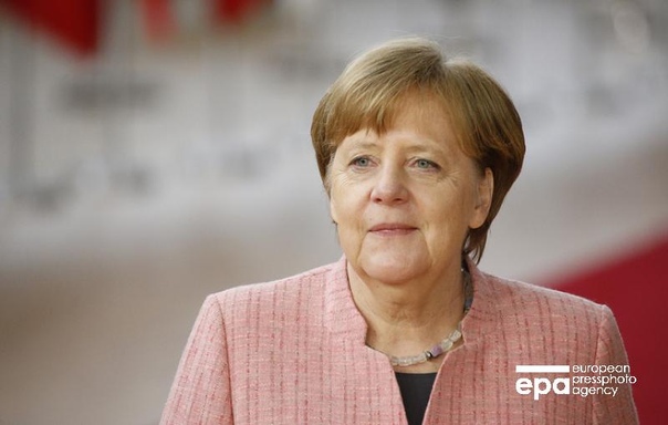 Меркель: возвращение РФ в G7 возможно, но нужен прогресс в реализации 