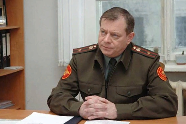 Вадим Андреев Вадим Юрьевич Андреев советский и российский актер, известный зрителям по фильмам «Баламут», «ТАСС уполномочен заявить», «Кадетство» и многим другим. Вадим Юрьевич, коренной