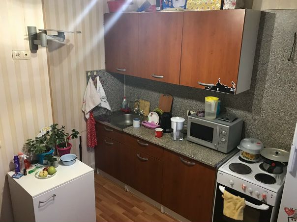Ищем 3ю соседку в однокомнатную квартиру. <br>От метро Улица Академика Янгеля 5 минут пешком.<br>Оплата 12000 с учётом к.у.<br>89153969573<br><br> - фото Фото: Ищем 3ю соседку в однокомнатную квартиру. <br>От метро Улица Академика Янгеля 5 минут пешком.<br>Оплата 12000 с учётом к.у.<br>89153969573<br><br>